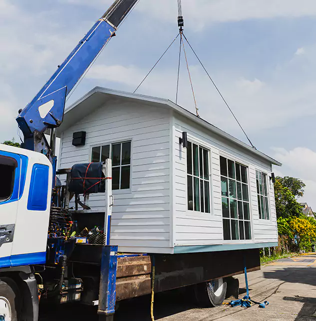 Complete Trailer Roof Replacement Solutions: Keeping Cambridge's Trailers Sealed and Road-Ready