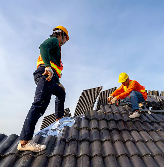 Certified Wind Storm Roof Repair Experts: Defending Properties Across Cambridge, WI