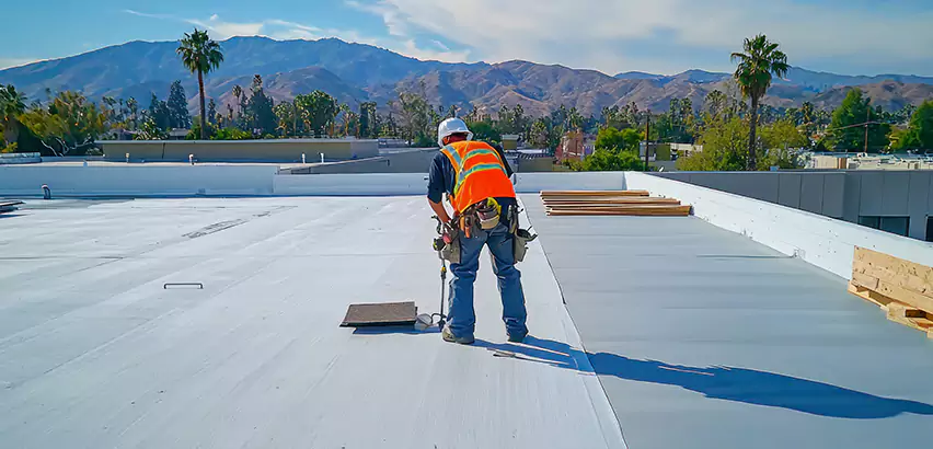 Professional Roof Coating Services in Cambridge, WI