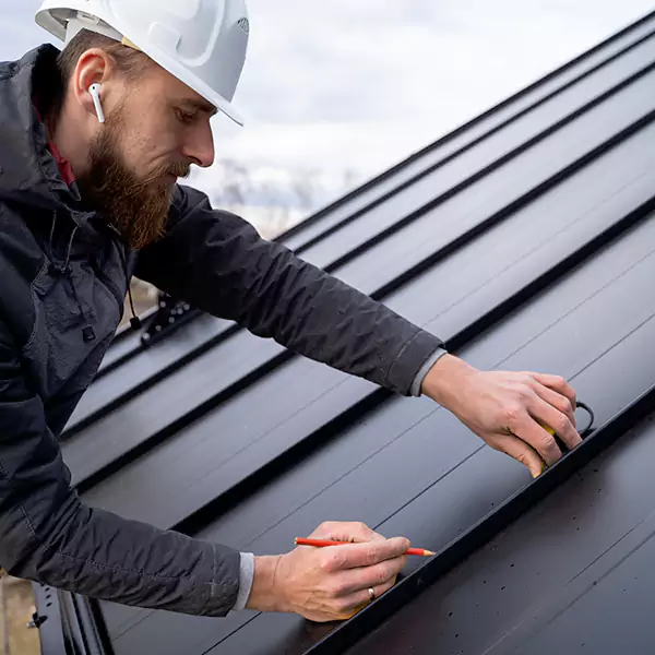 Why Cambridge Property Owners Choose Cambridge Roofing Pros for Tin Roof Repair service?